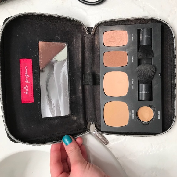 BareMinerals contour kit - Picture 1 of 4